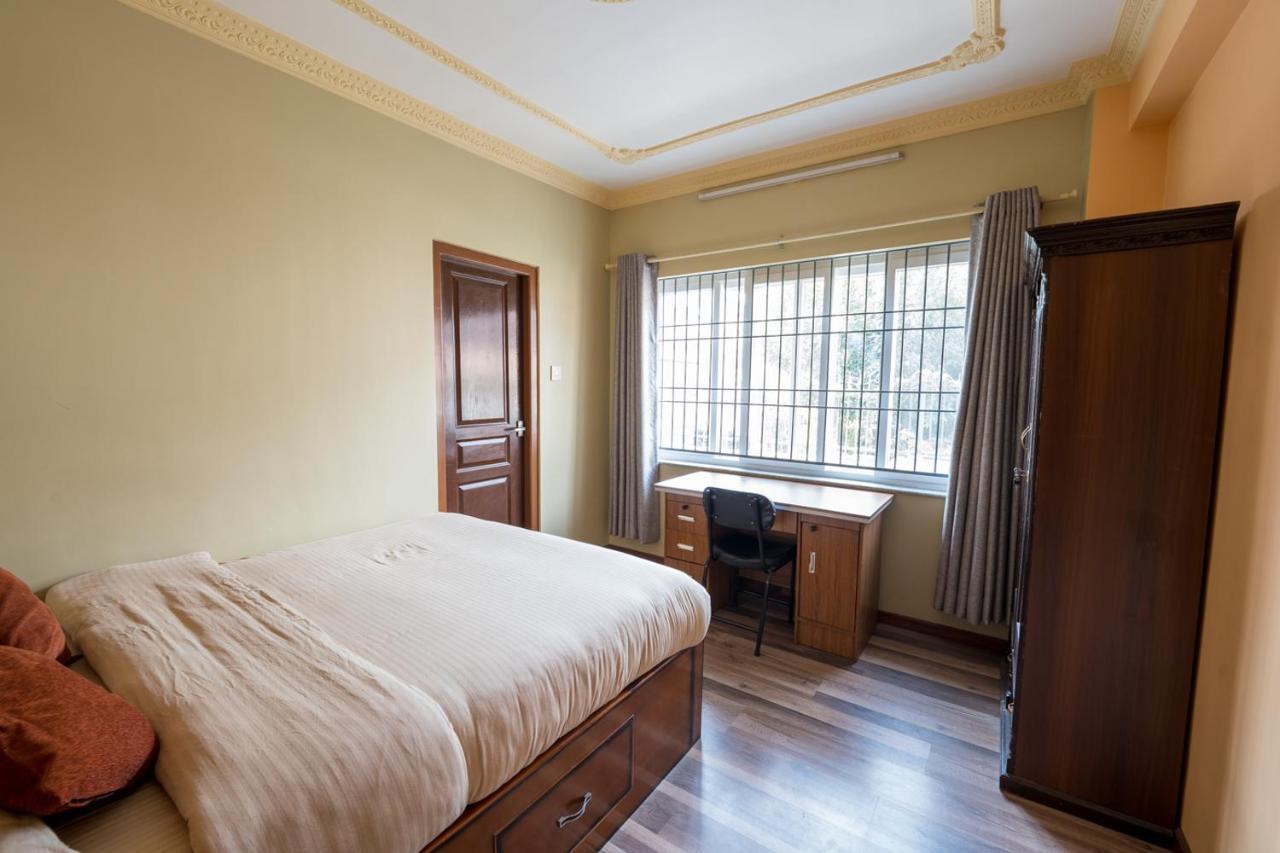 Shine Homestay Famille Francophone - Shine Home And Apartment Kathmandu Buitenkant foto