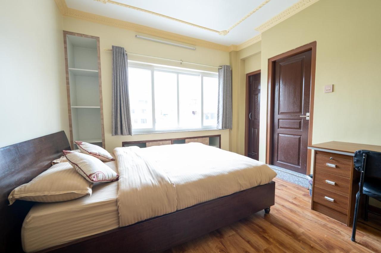 Shine Homestay Famille Francophone - Shine Home And Apartment Kathmandu Buitenkant foto