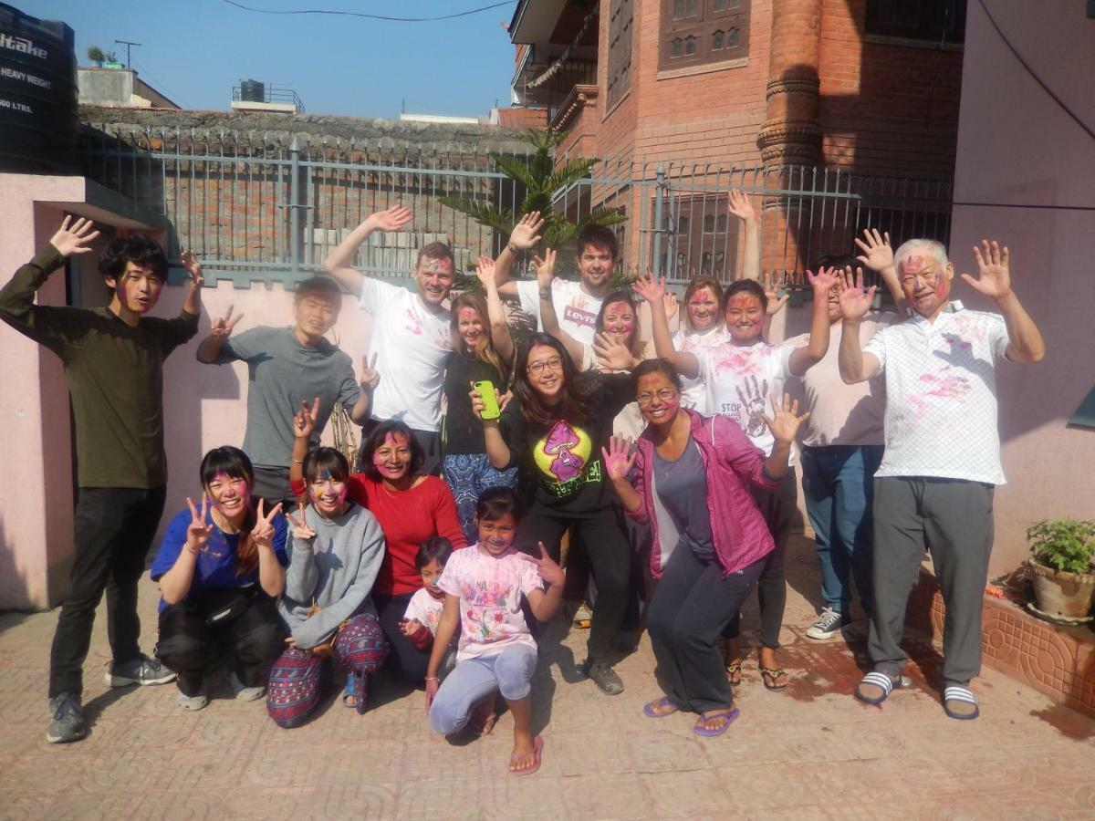 Shine Homestay Famille Francophone - Shine Home And Apartment Kathmandu Buitenkant foto